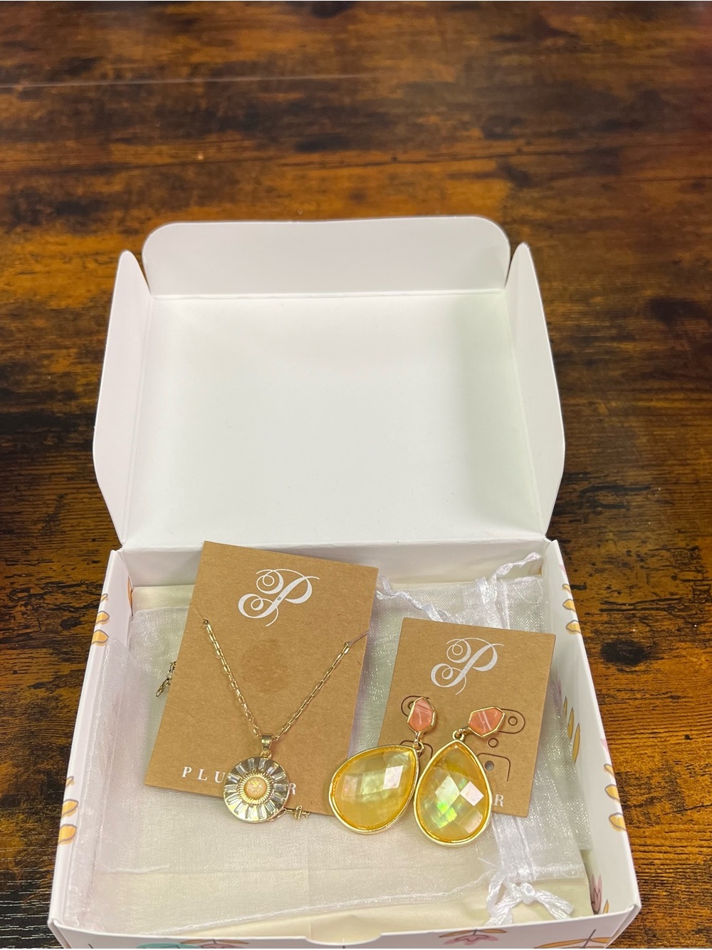 Plunder Gold-Tone Sunflower Necklace and Yellow Iridescent Teardrop Earrings